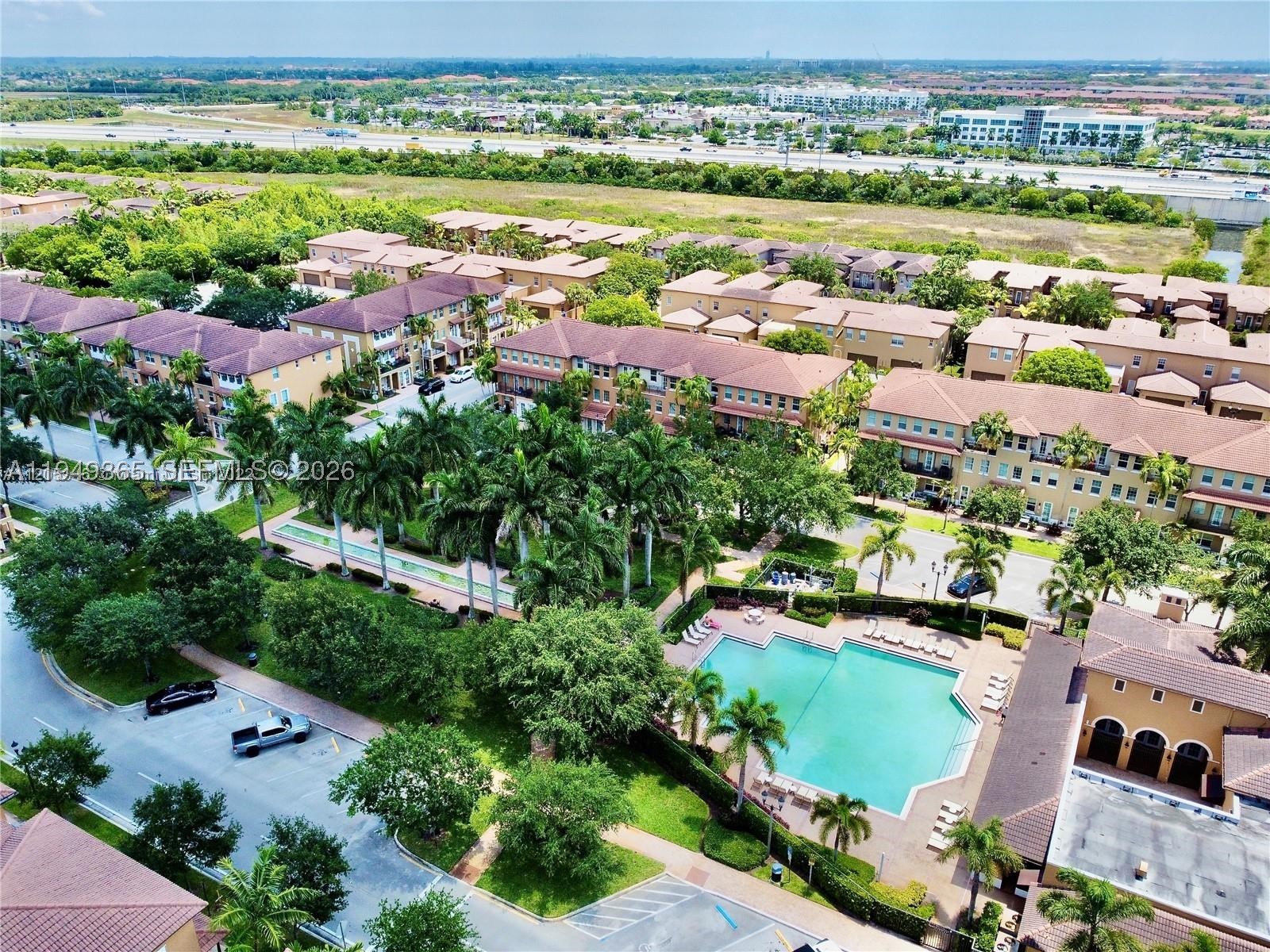 Pembroke Pines photo 1
