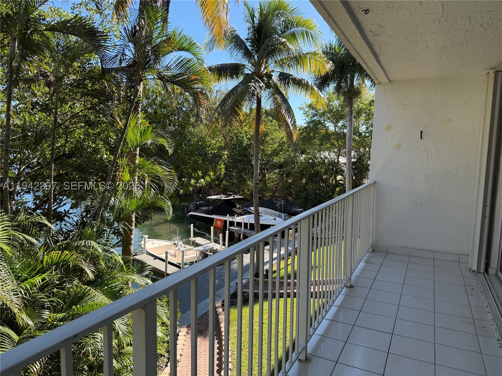 North Miami Beach photo 3