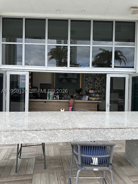 Hollywood photo 3