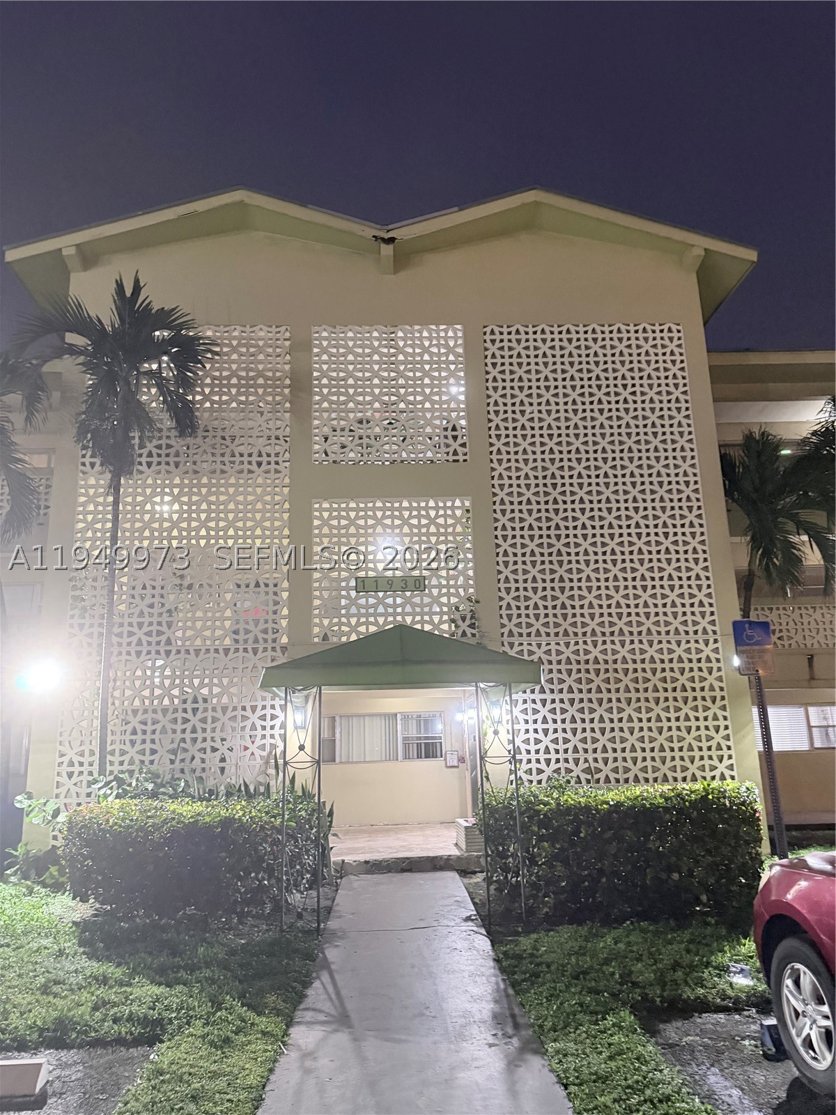 North Miami photo 2