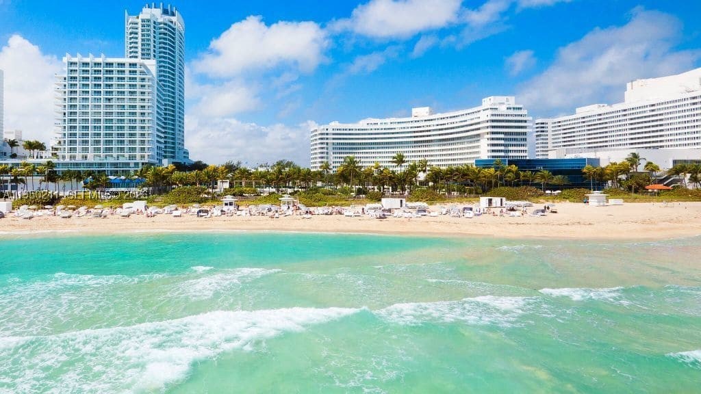 Miami Beach photo 3