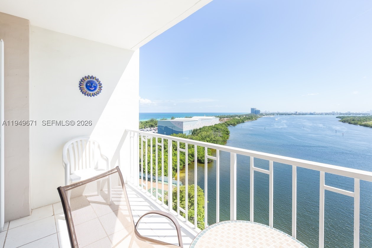 Sunny Isles Beach photo 3