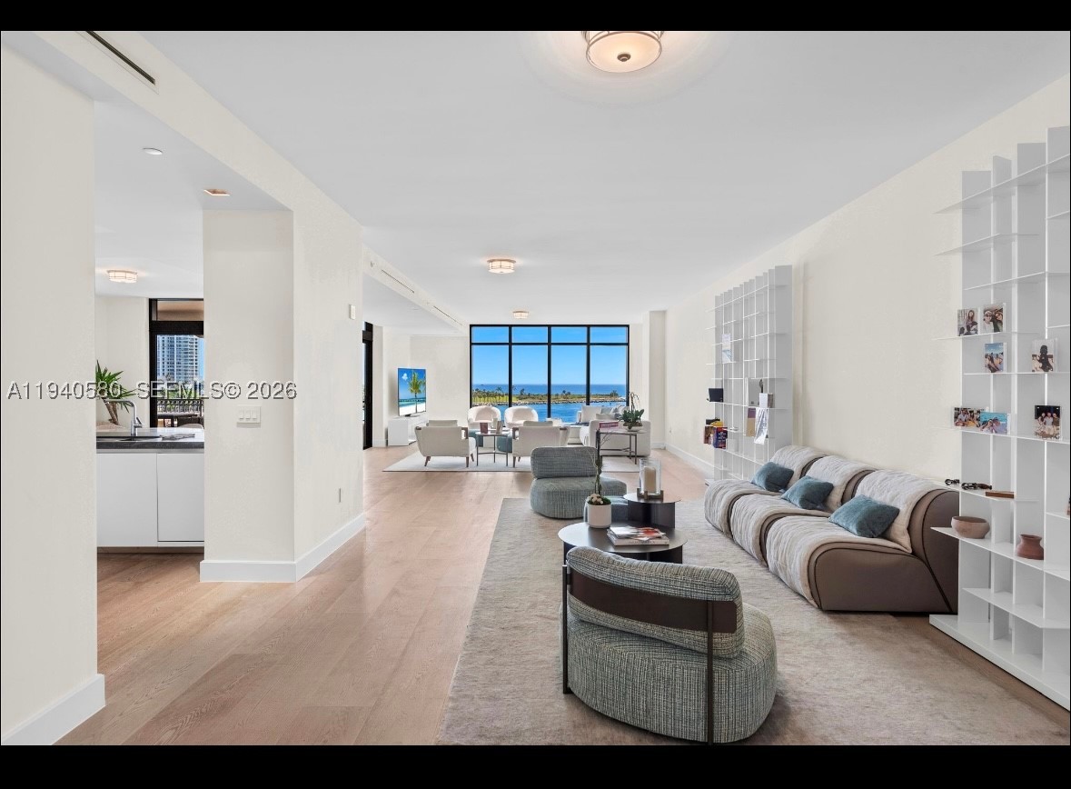 Miami Beach photo 4