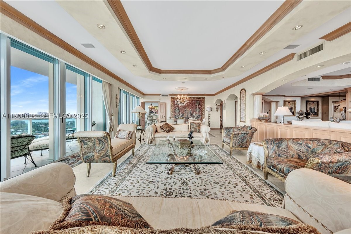 Bal Harbour photo 3