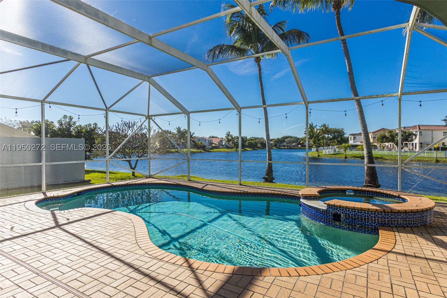 Pembroke Pines photo 2