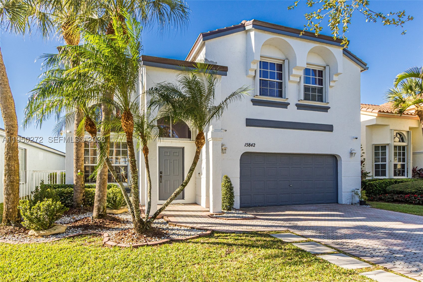 Pembroke Pines photo 4