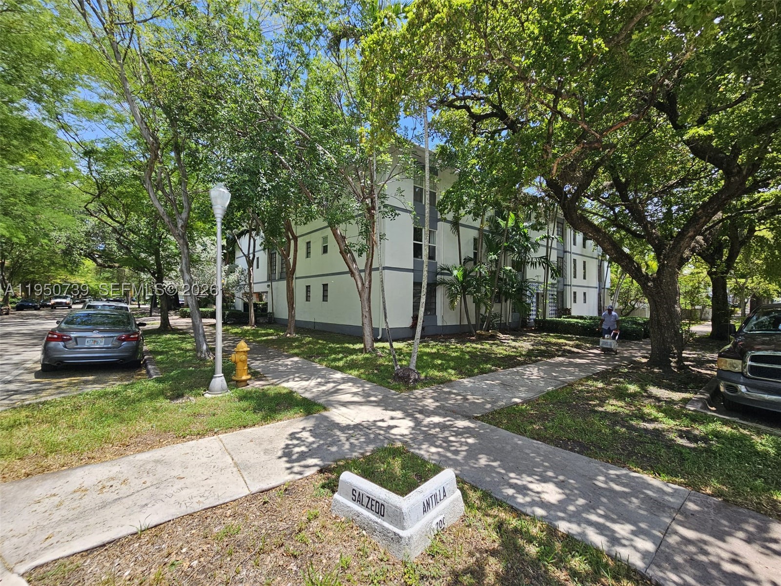 Coral Gables photo 2
