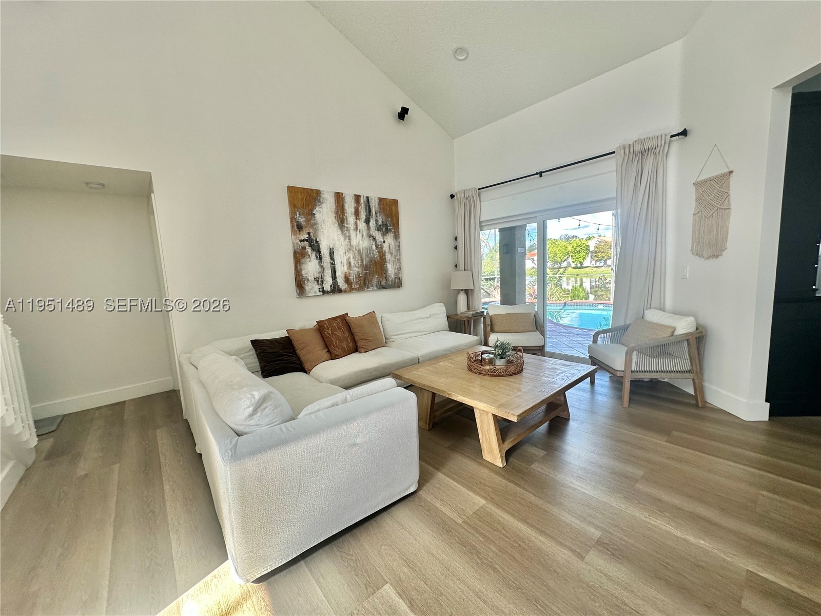 Pembroke Pines photo 5