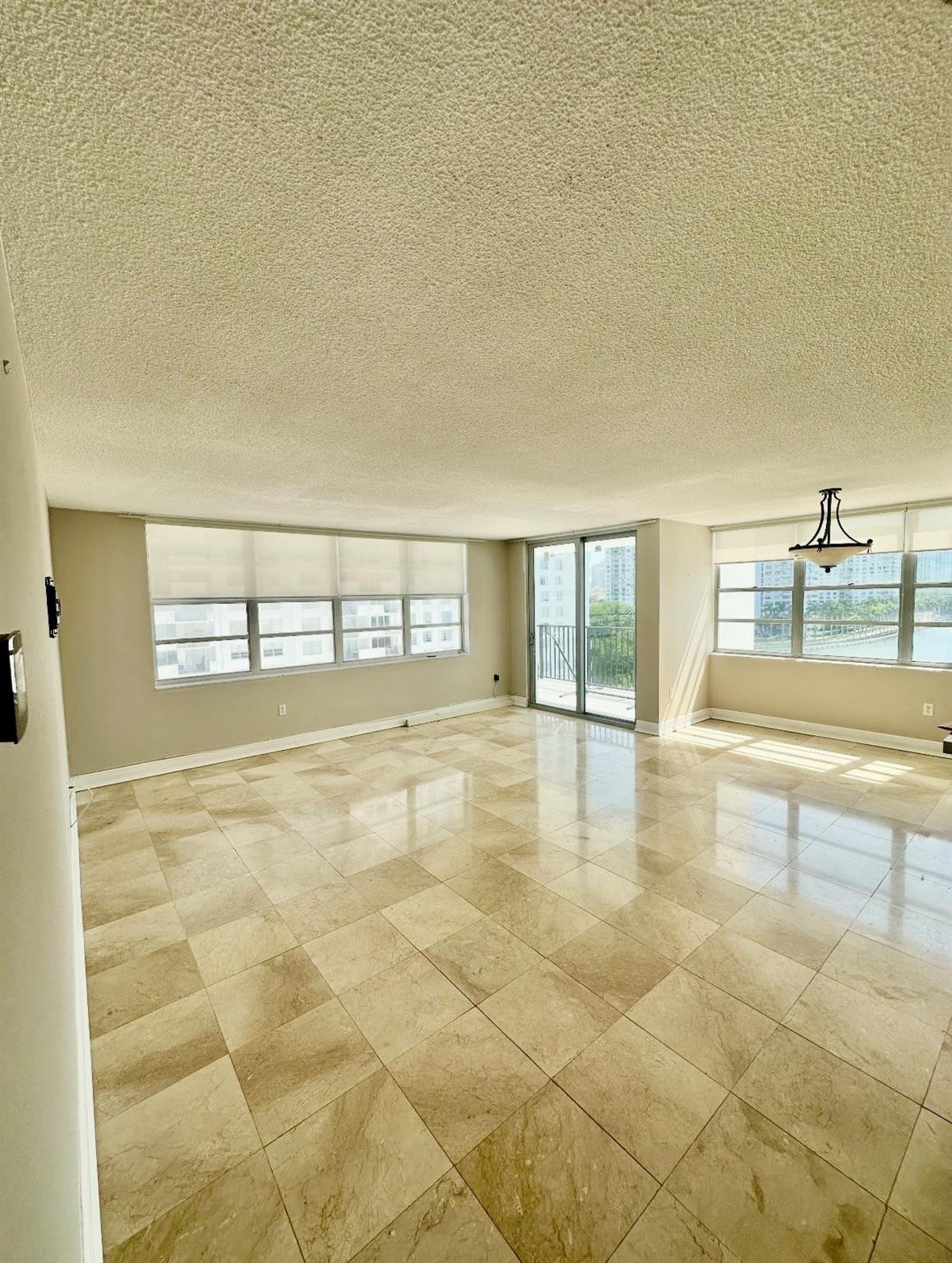 Aventura photo 3