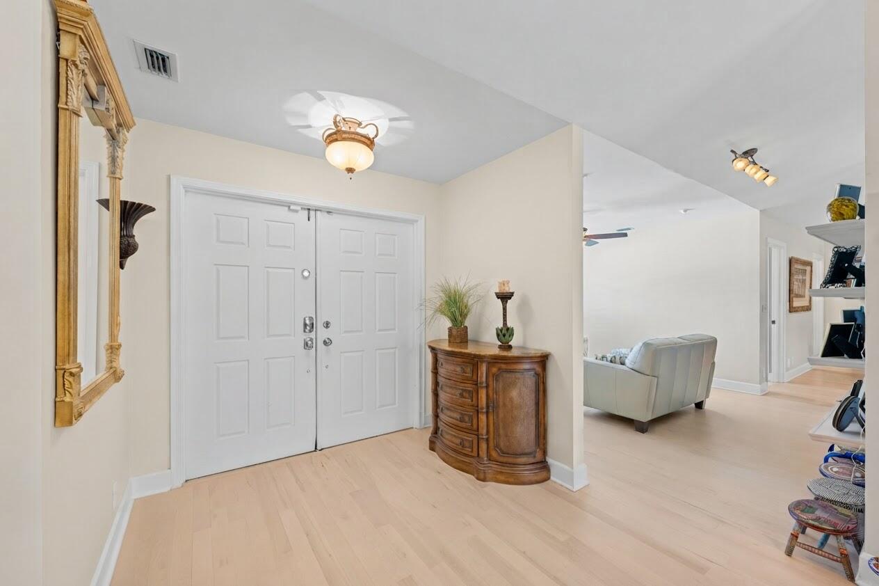Palm Beach Gardens photo 4