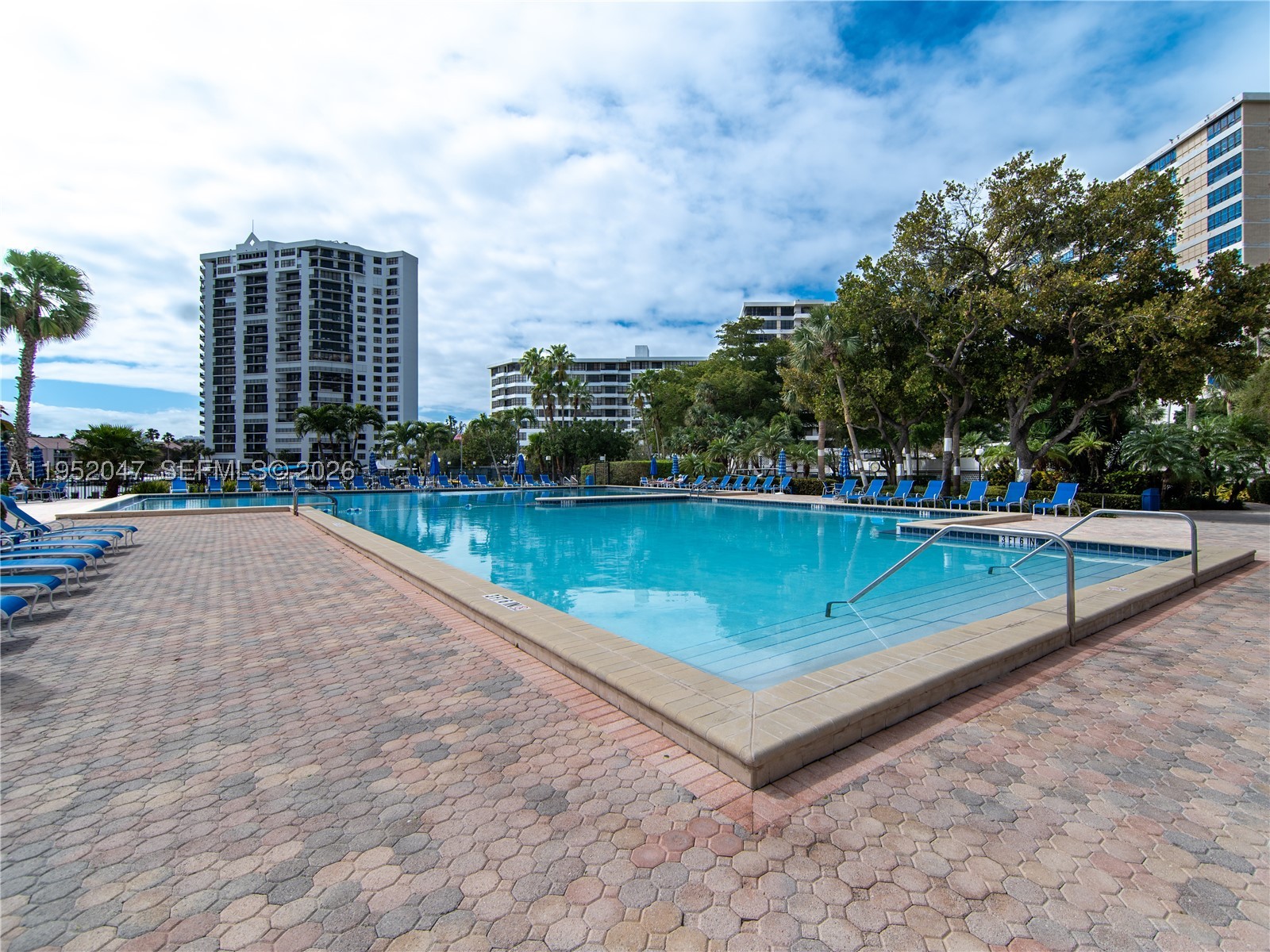 Hallandale Beach photo 5