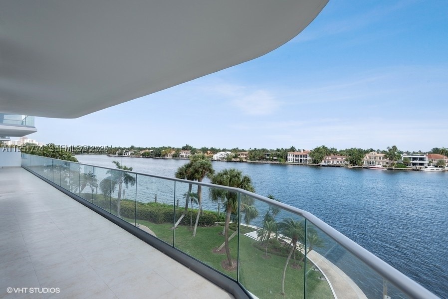 Aventura photo 5