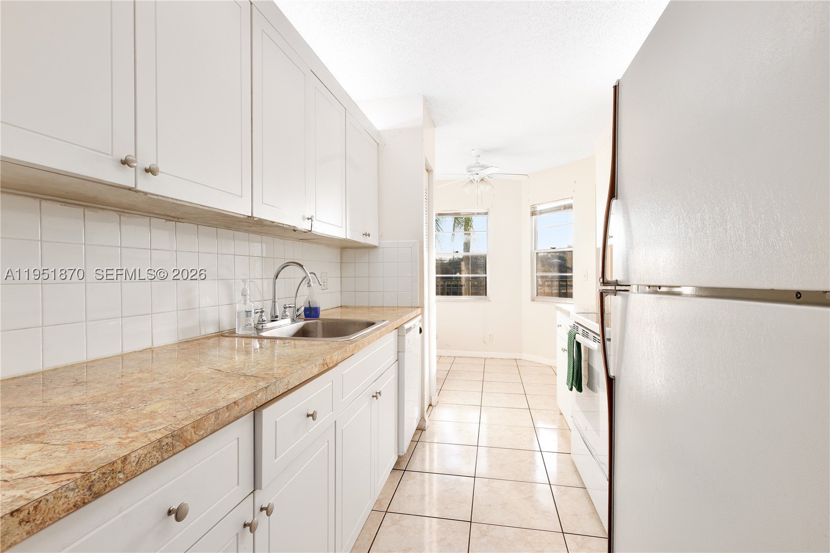Pembroke Pines photo 1