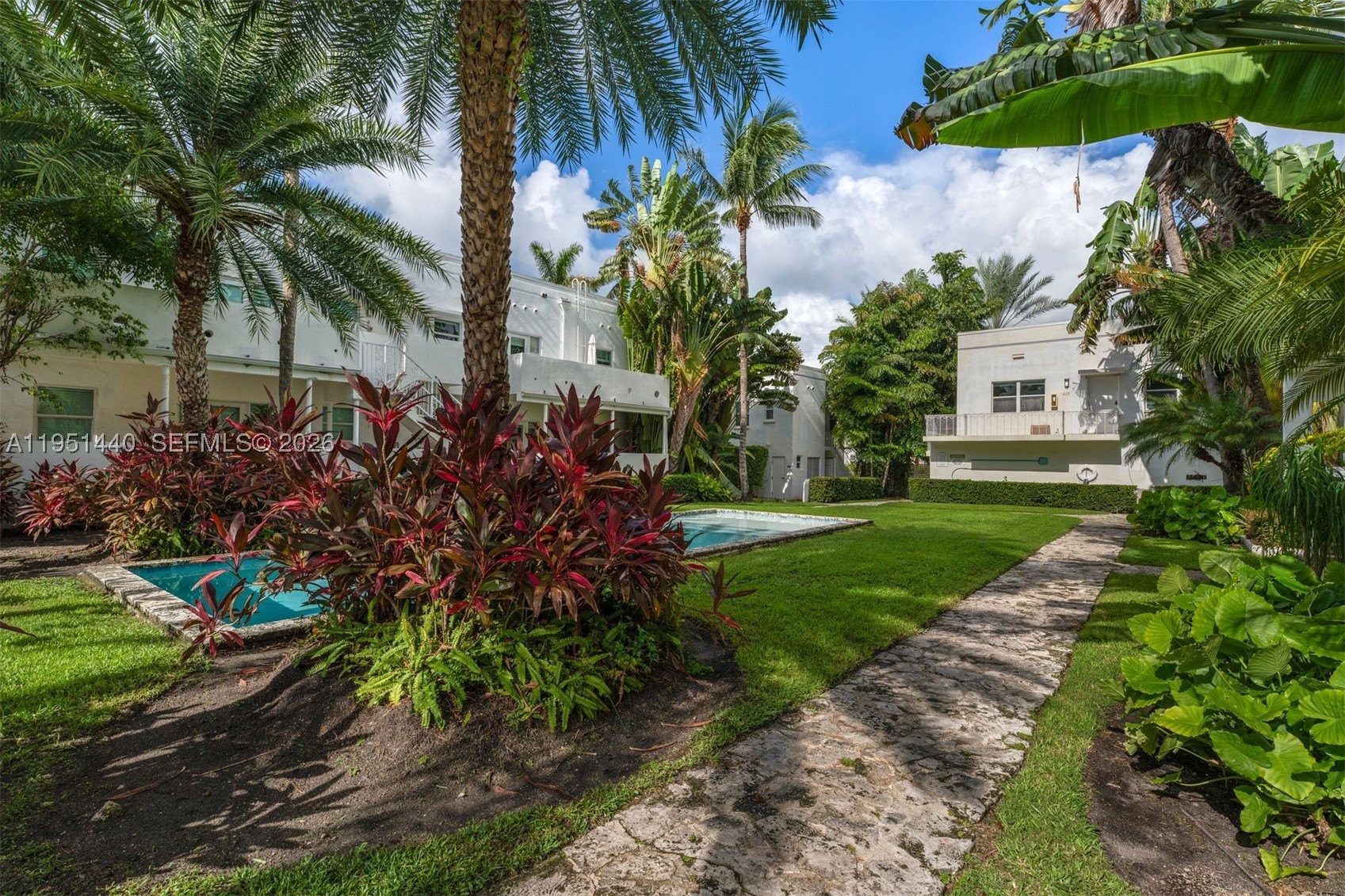 Miami Beach photo 2