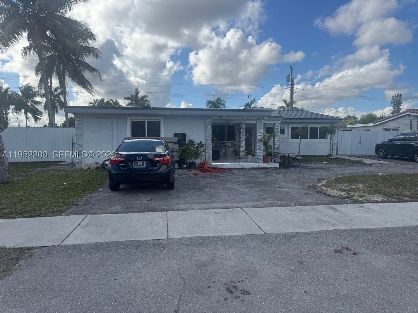 Miami Gardens photo 1