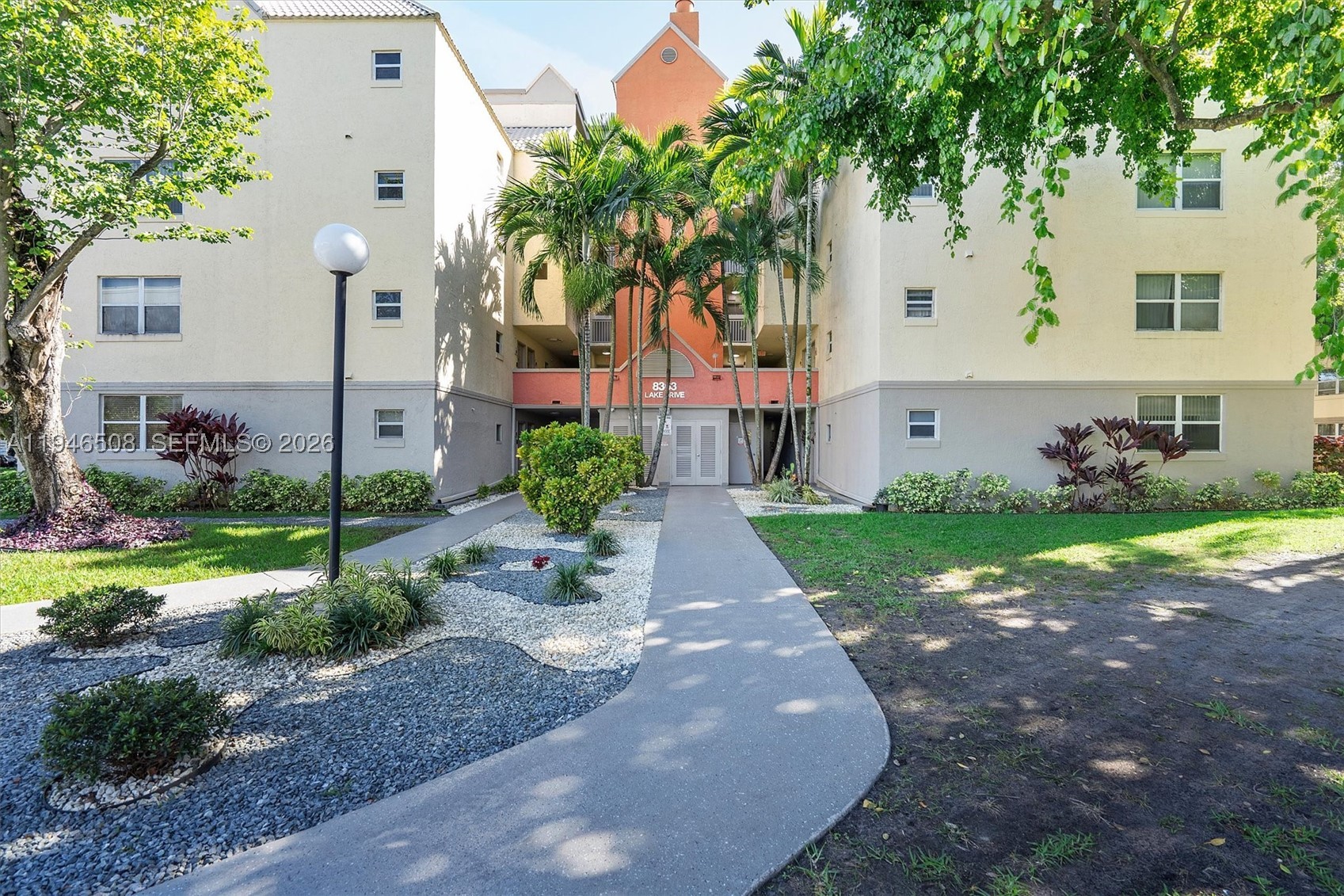 Doral photo 1
