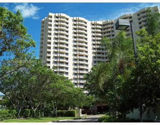 Aventura photo 1