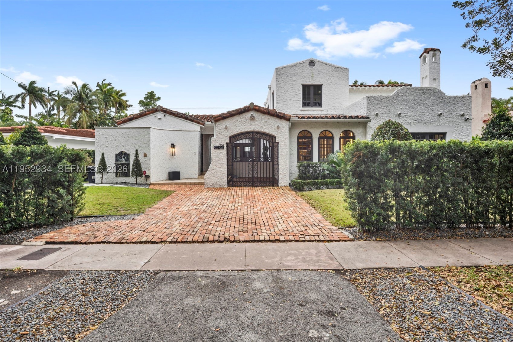Coral Gables photo 2