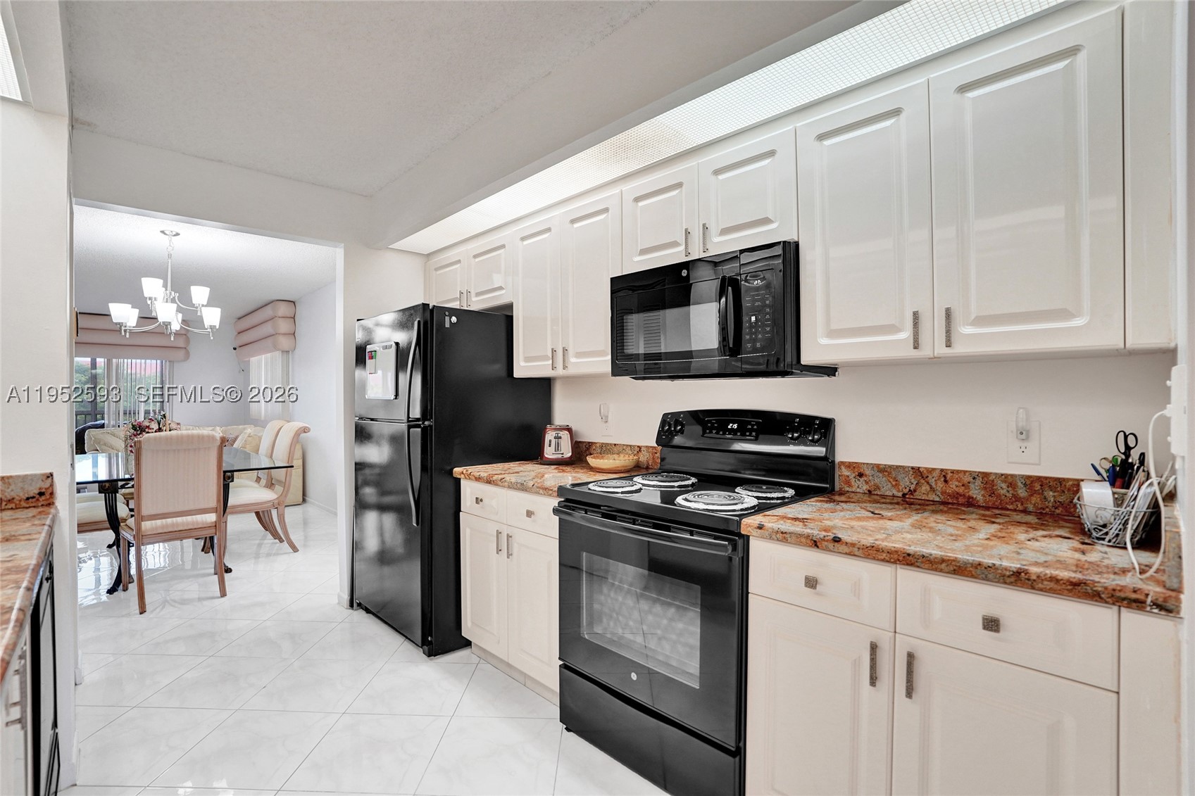 Pembroke Pines photo 2