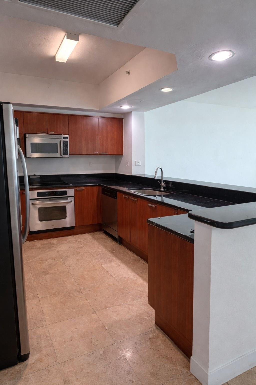 North Miami photo 2
