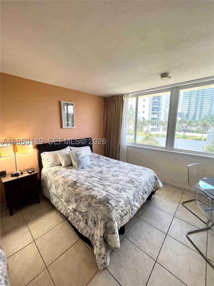 Sunny Isles Beach photo 5