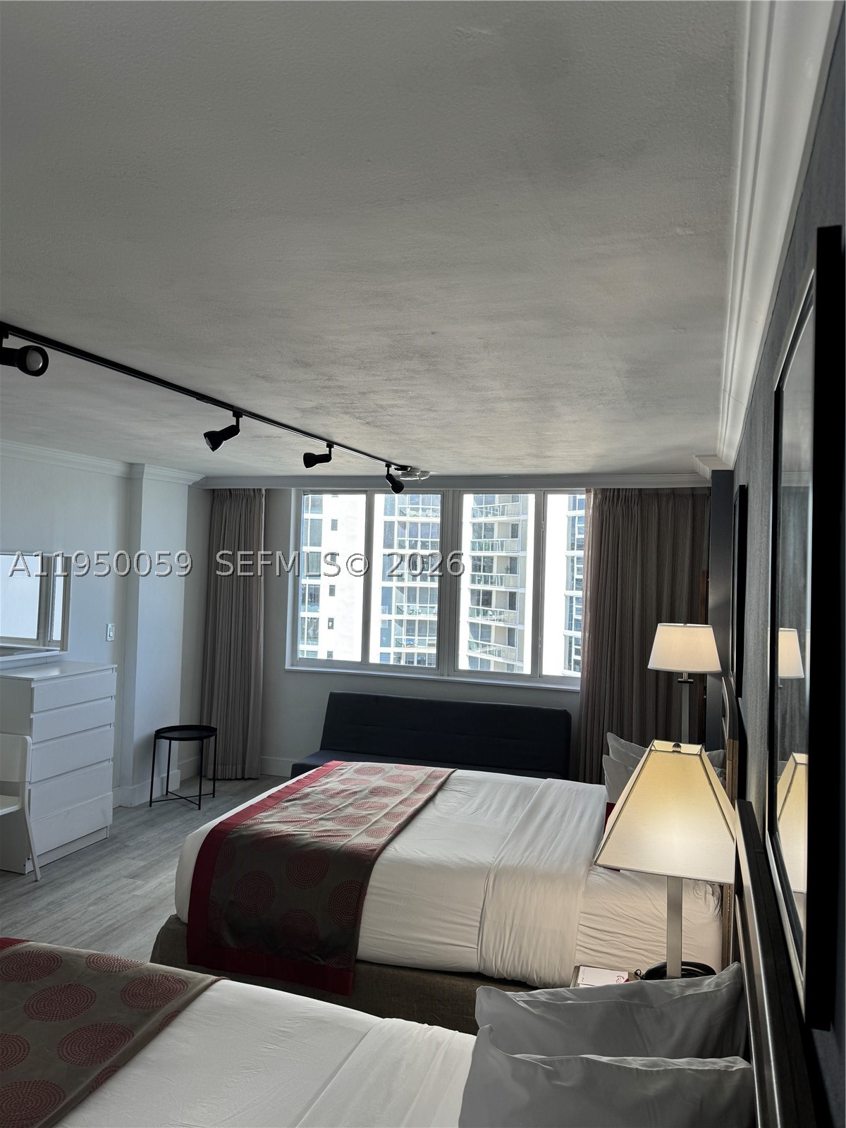 Sunny Isles Beach photo 3
