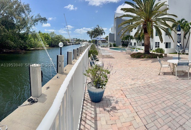 Pompano Beach photo 1