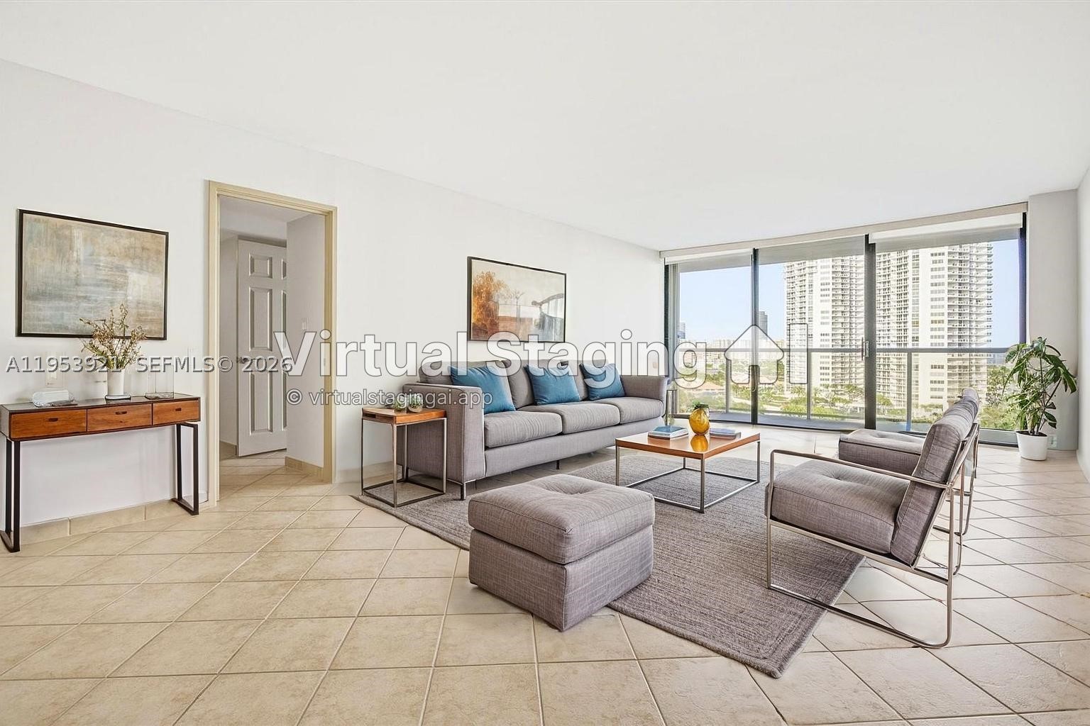 Aventura photo 2