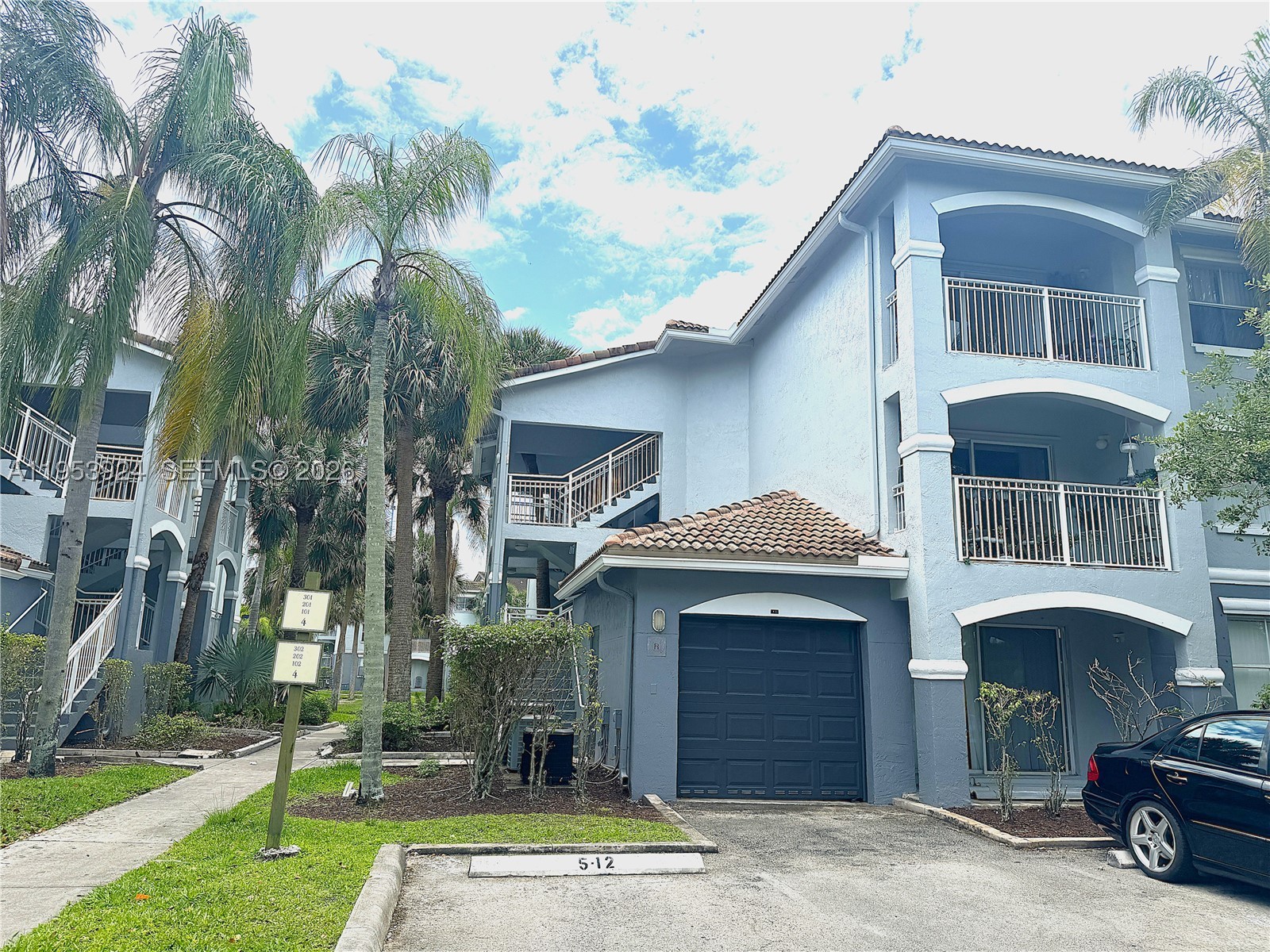 Pembroke Pines photo 1