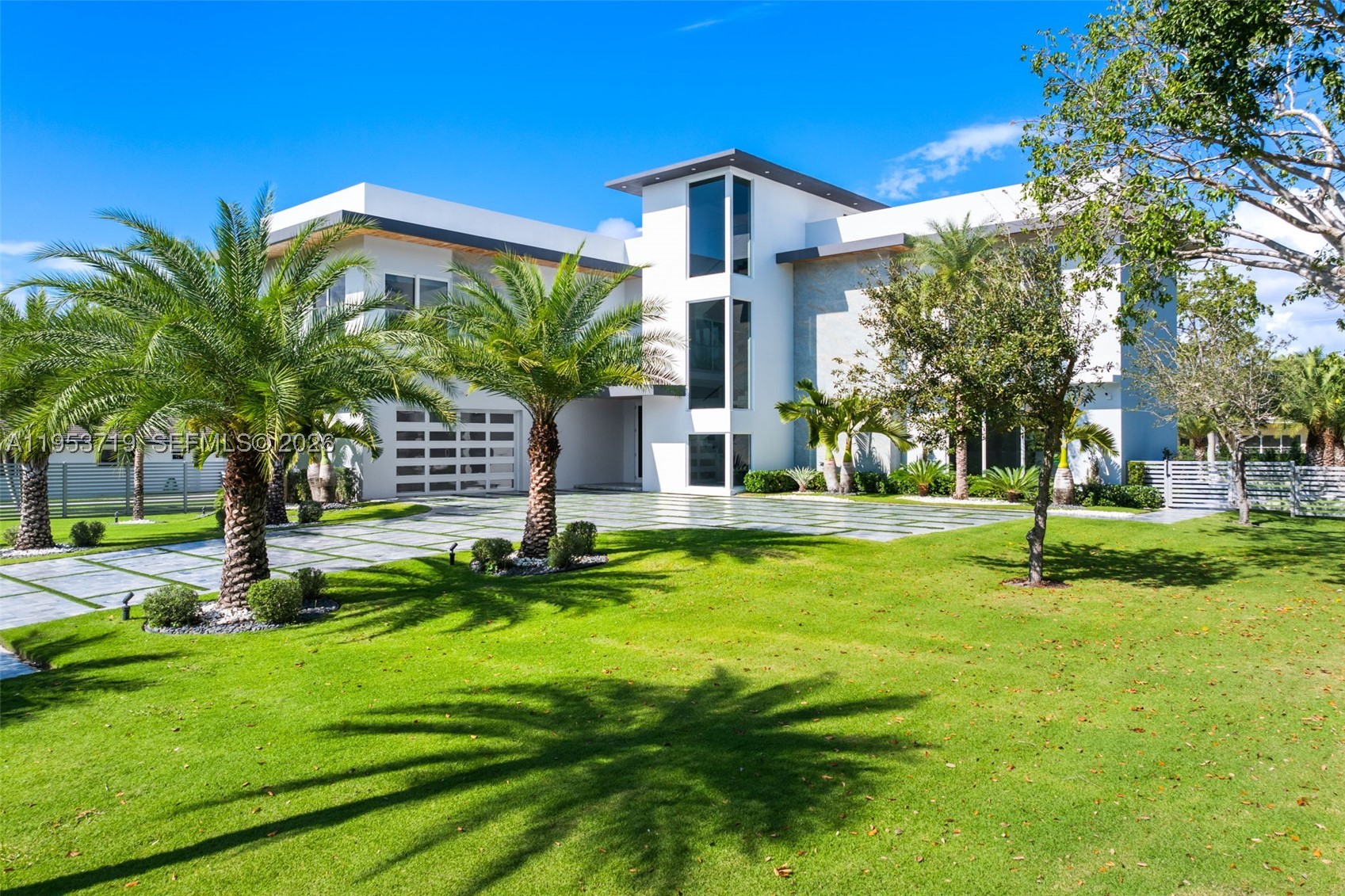 Palmetto Bay photo 2