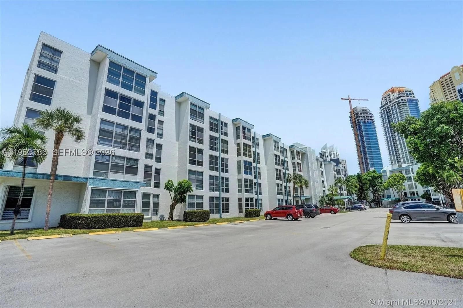 Sunny Isles Beach photo 5