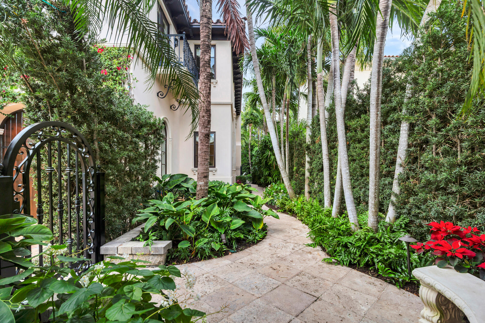 Palm Beach photo 4