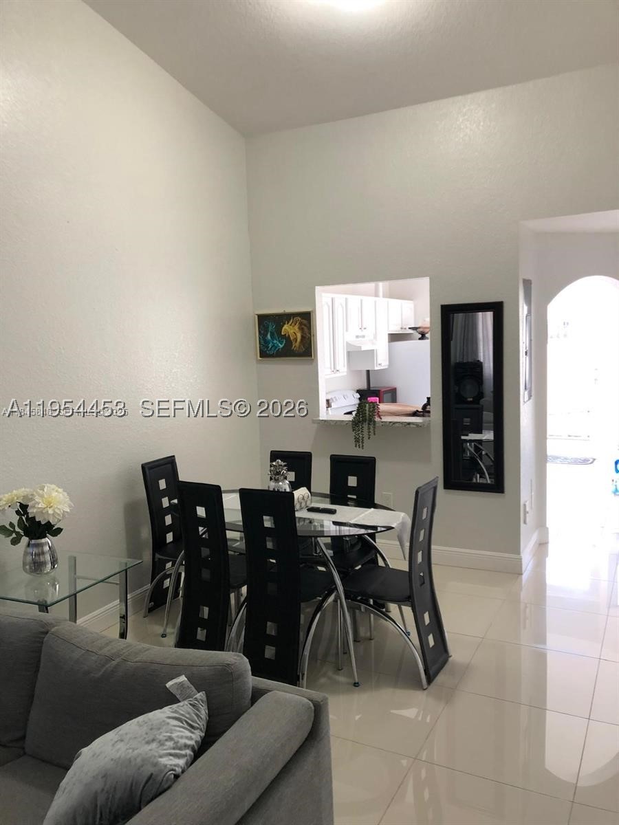 Homestead photo 3
