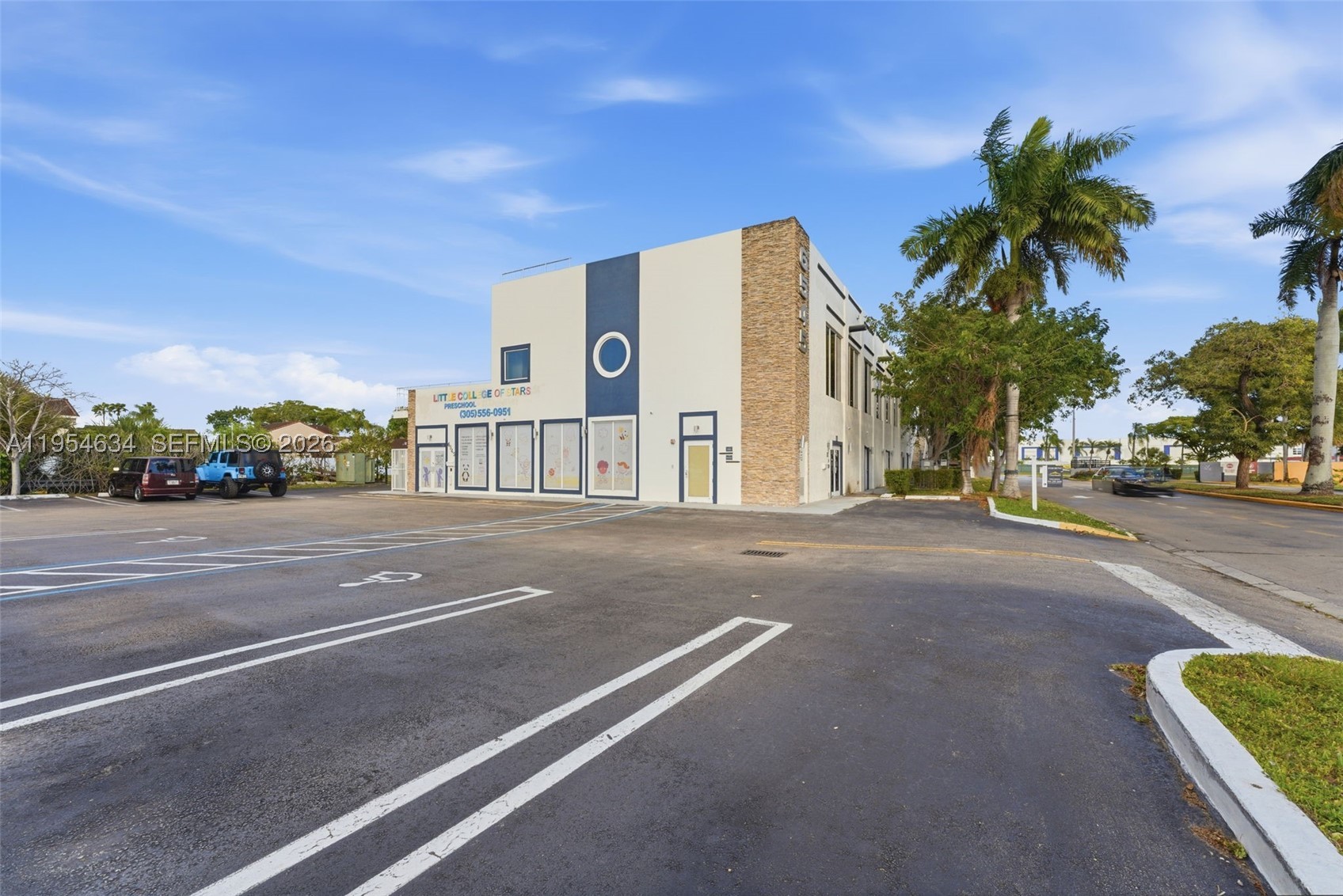 Hialeah photo 4