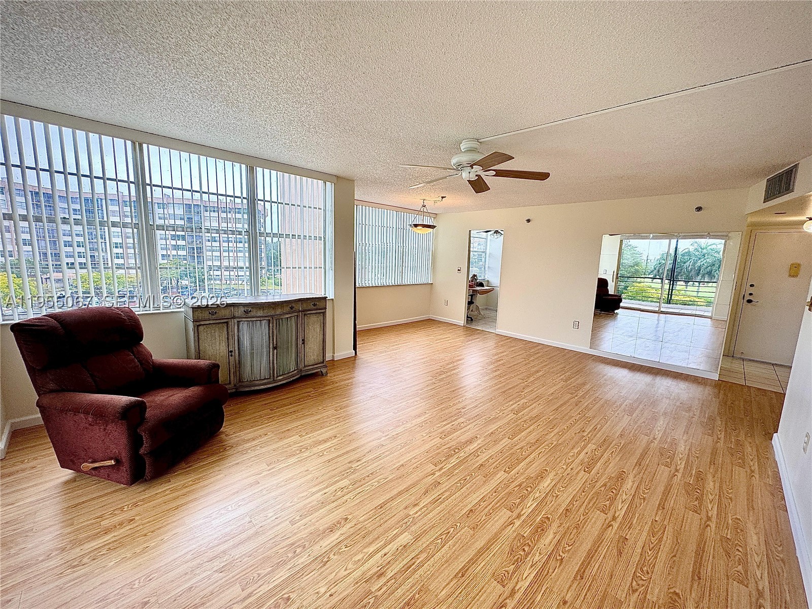 Pembroke Pines photo 4