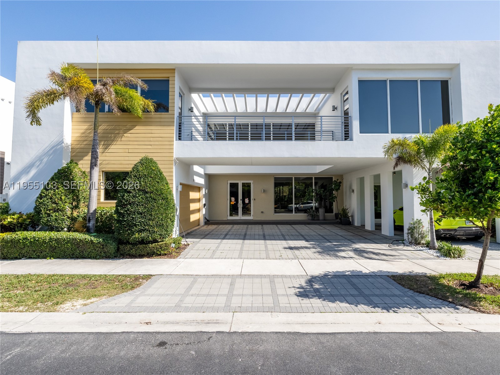 Doral photo 1
