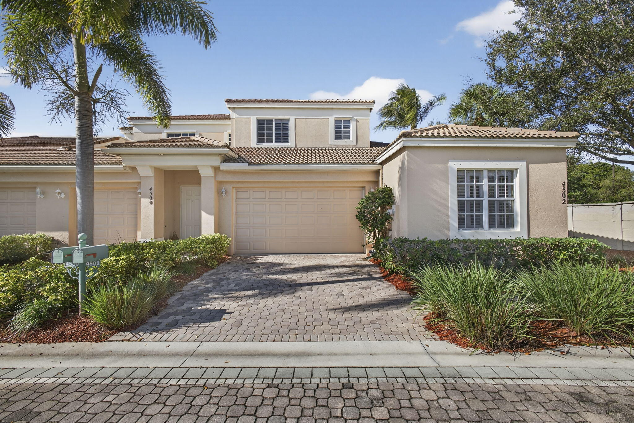Palm Beach Gardens photo 3