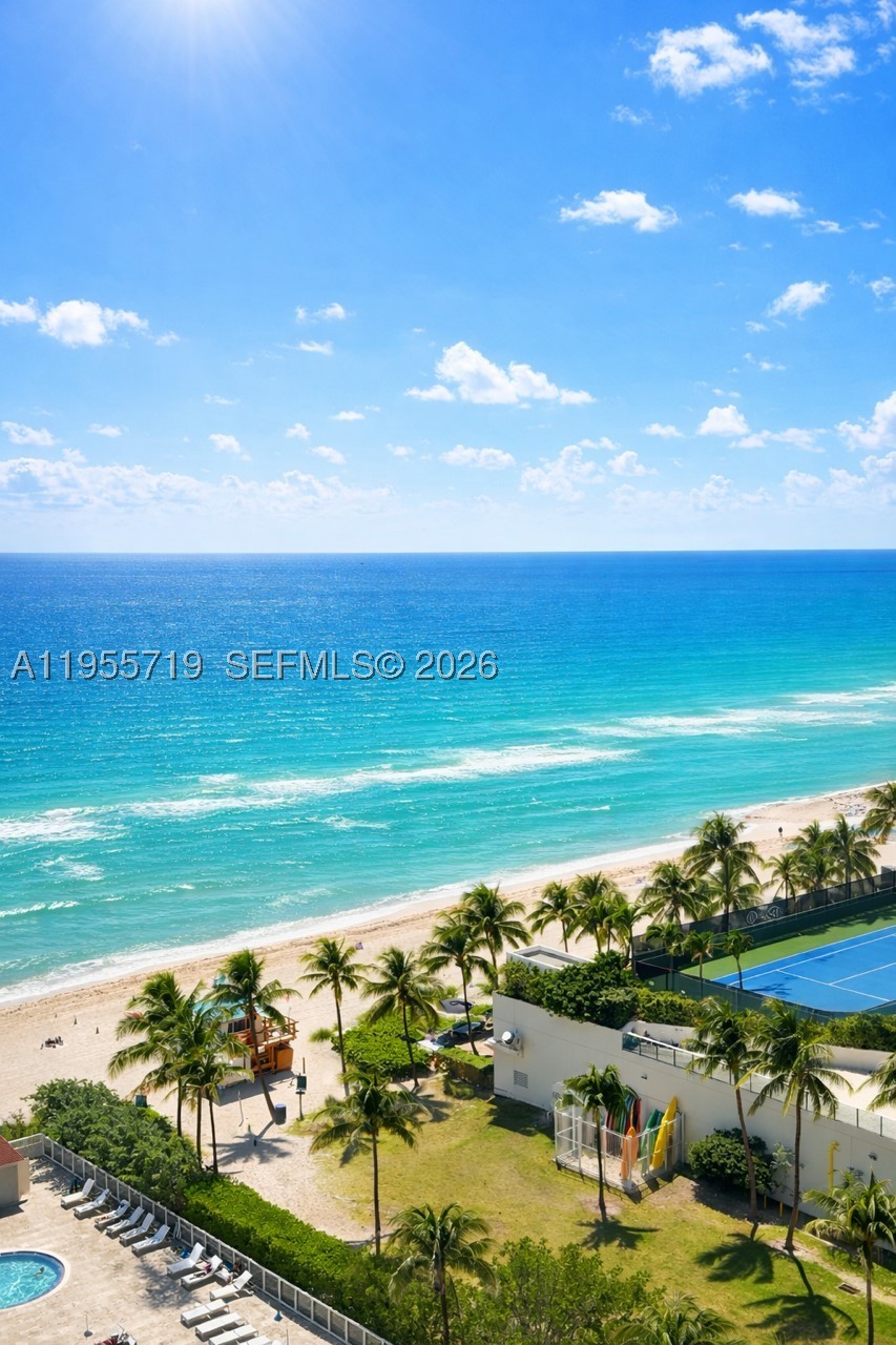Sunny Isles Beach photo 1