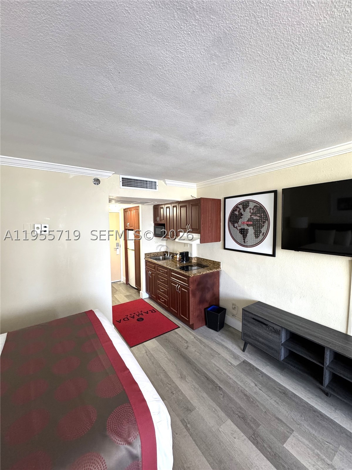 Sunny Isles Beach photo 5