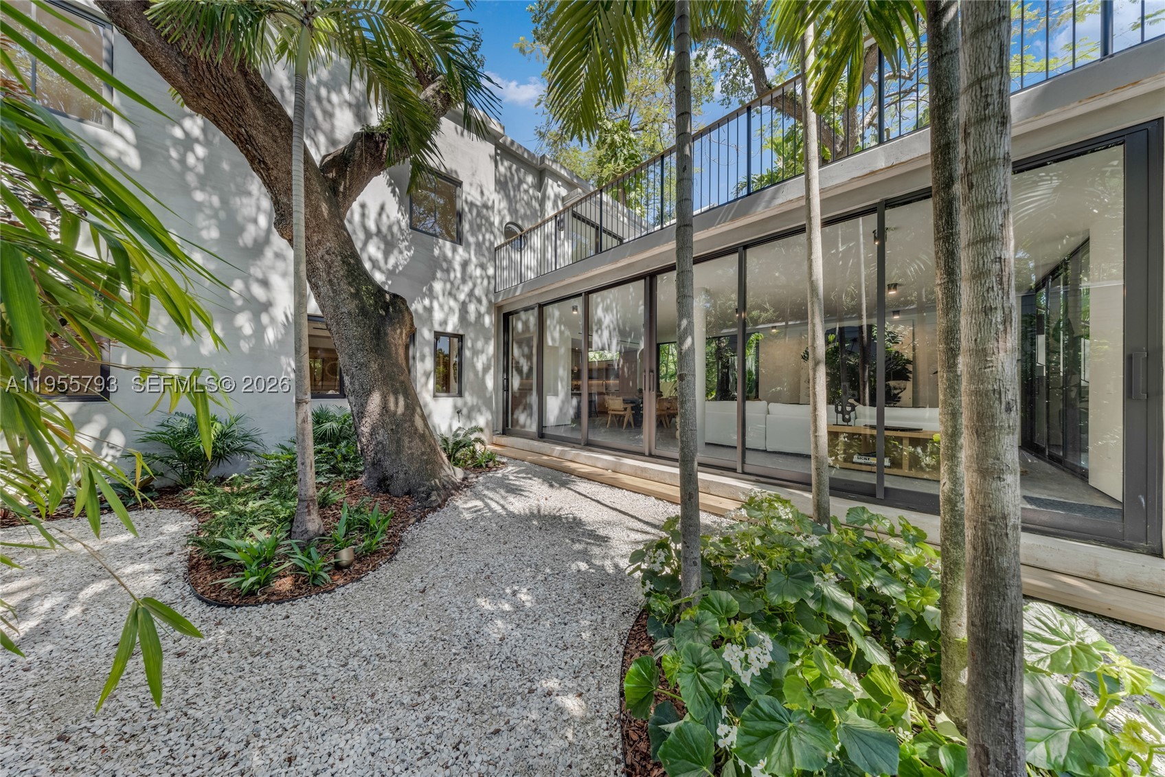 Miami photo 1