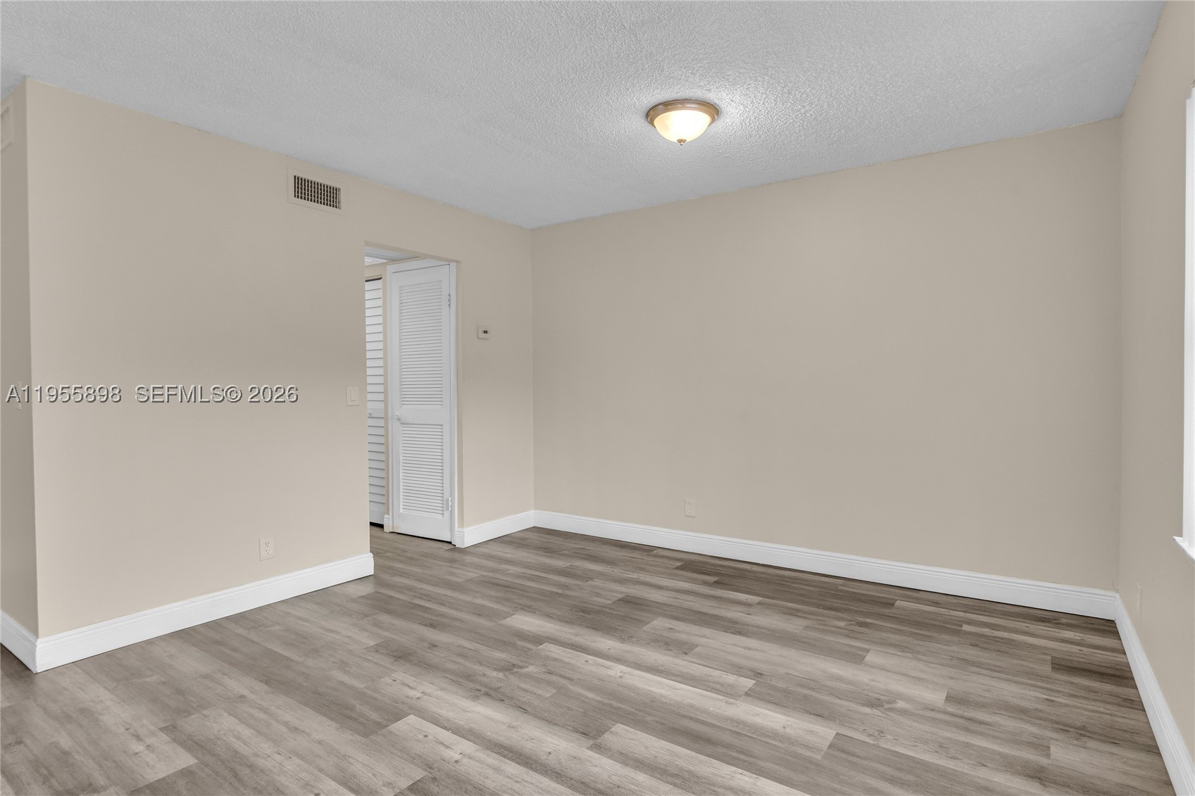 Hialeah photo 5