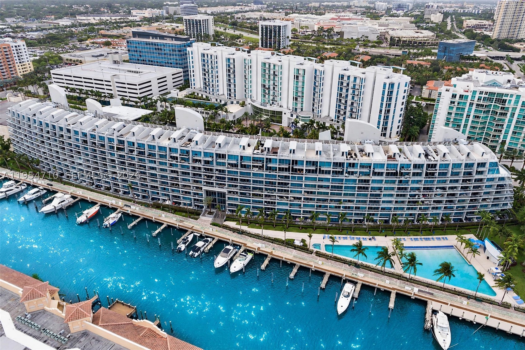 Aventura photo 5