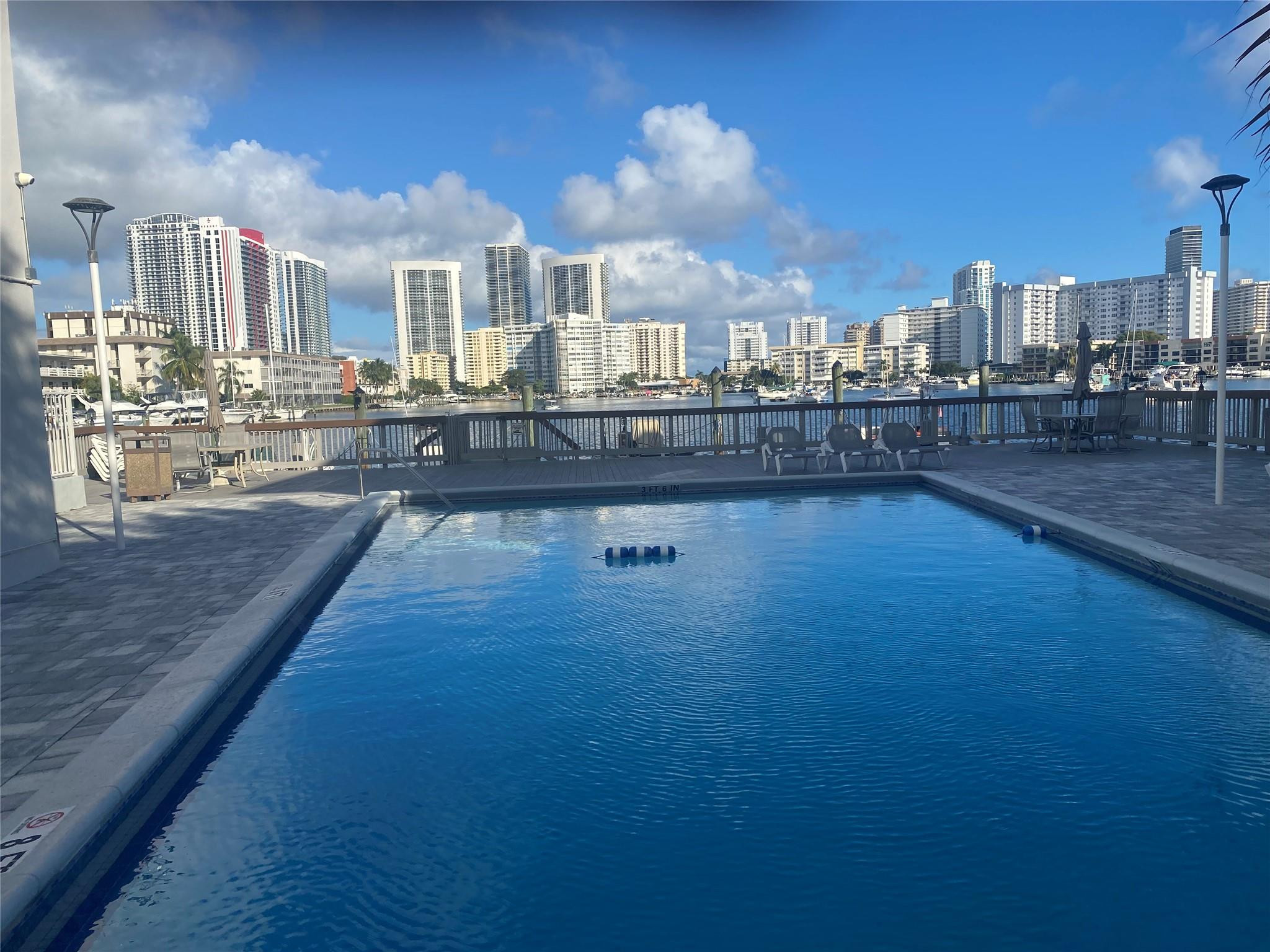 Hallandale Beach photo 5