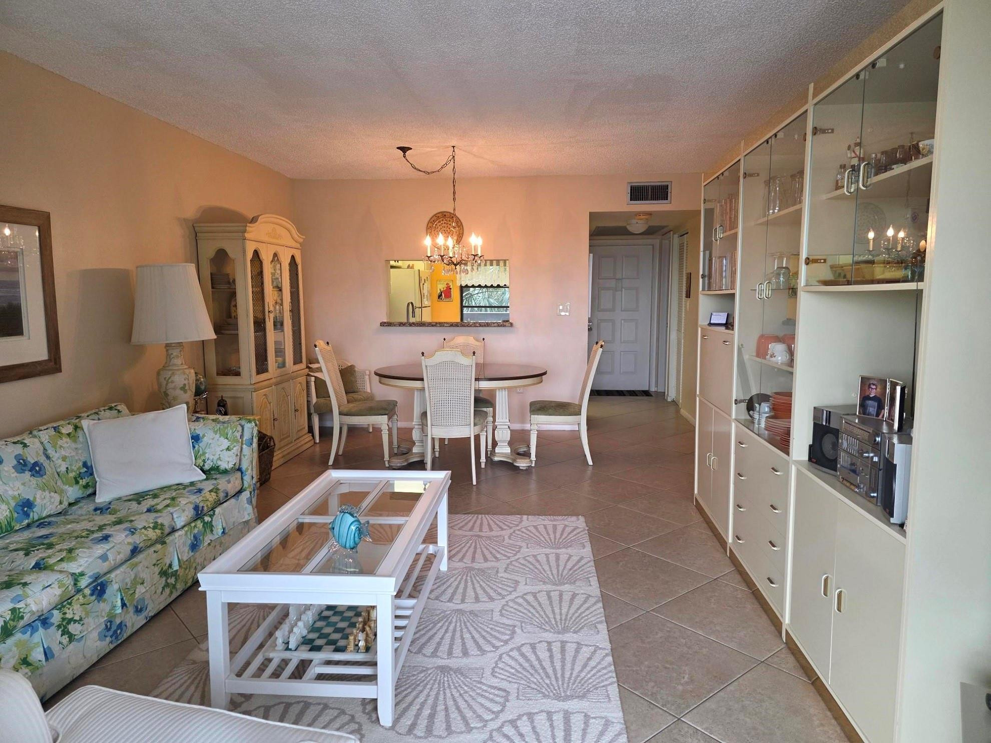Pembroke Pines photo 5