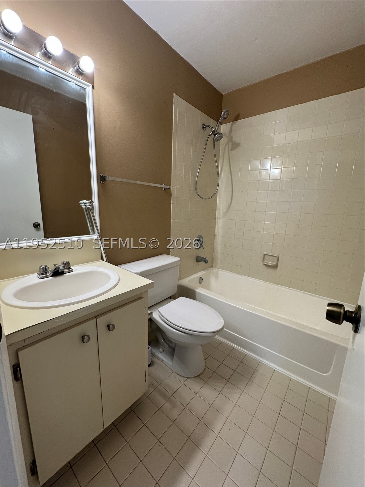 Hialeah photo 2