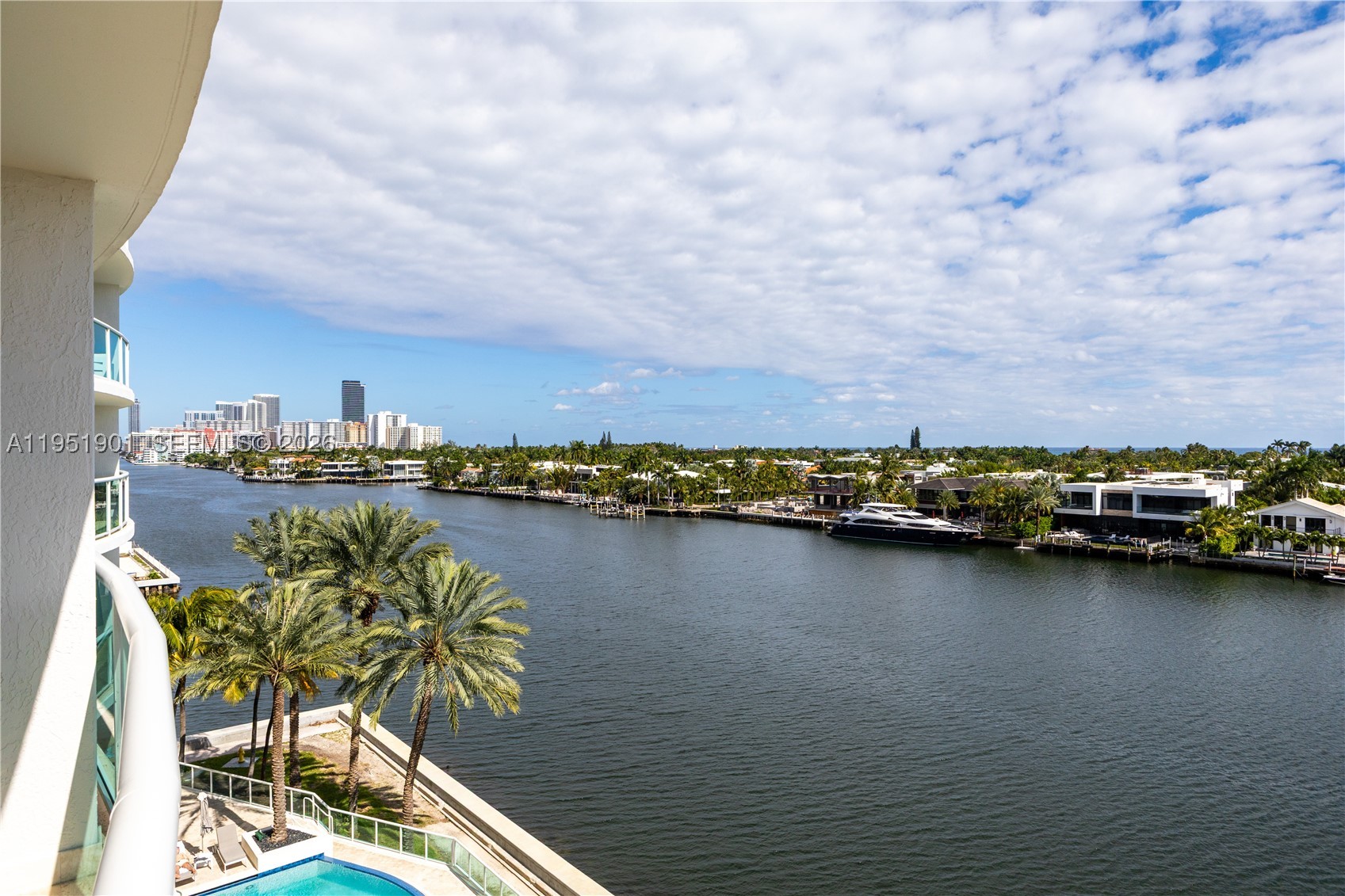 Aventura photo 5