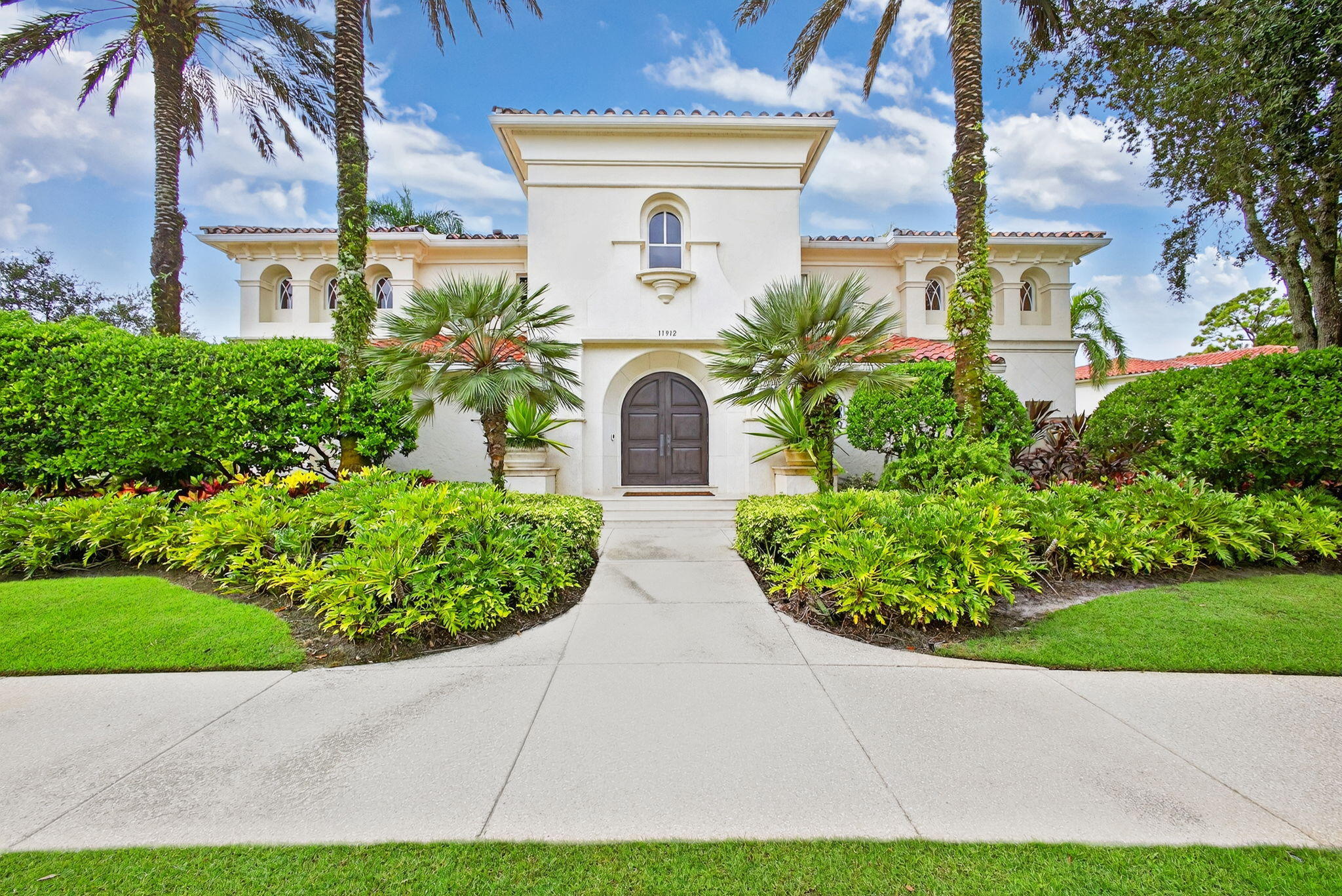 Palm Beach Gardens photo 1