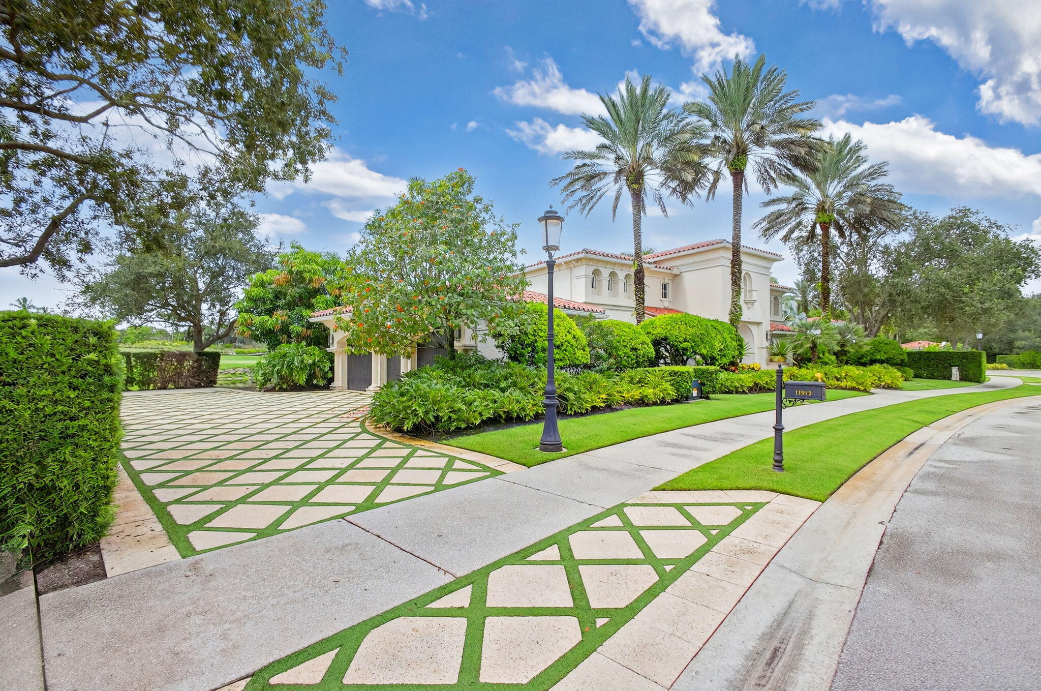 Palm Beach Gardens photo 3