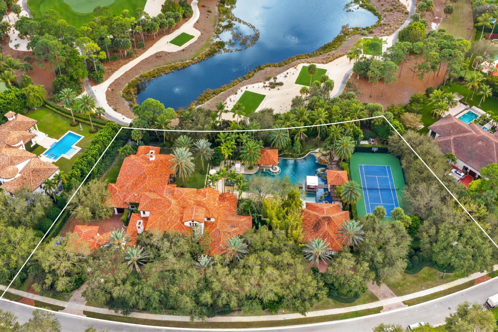 Palm Beach Gardens photo 1