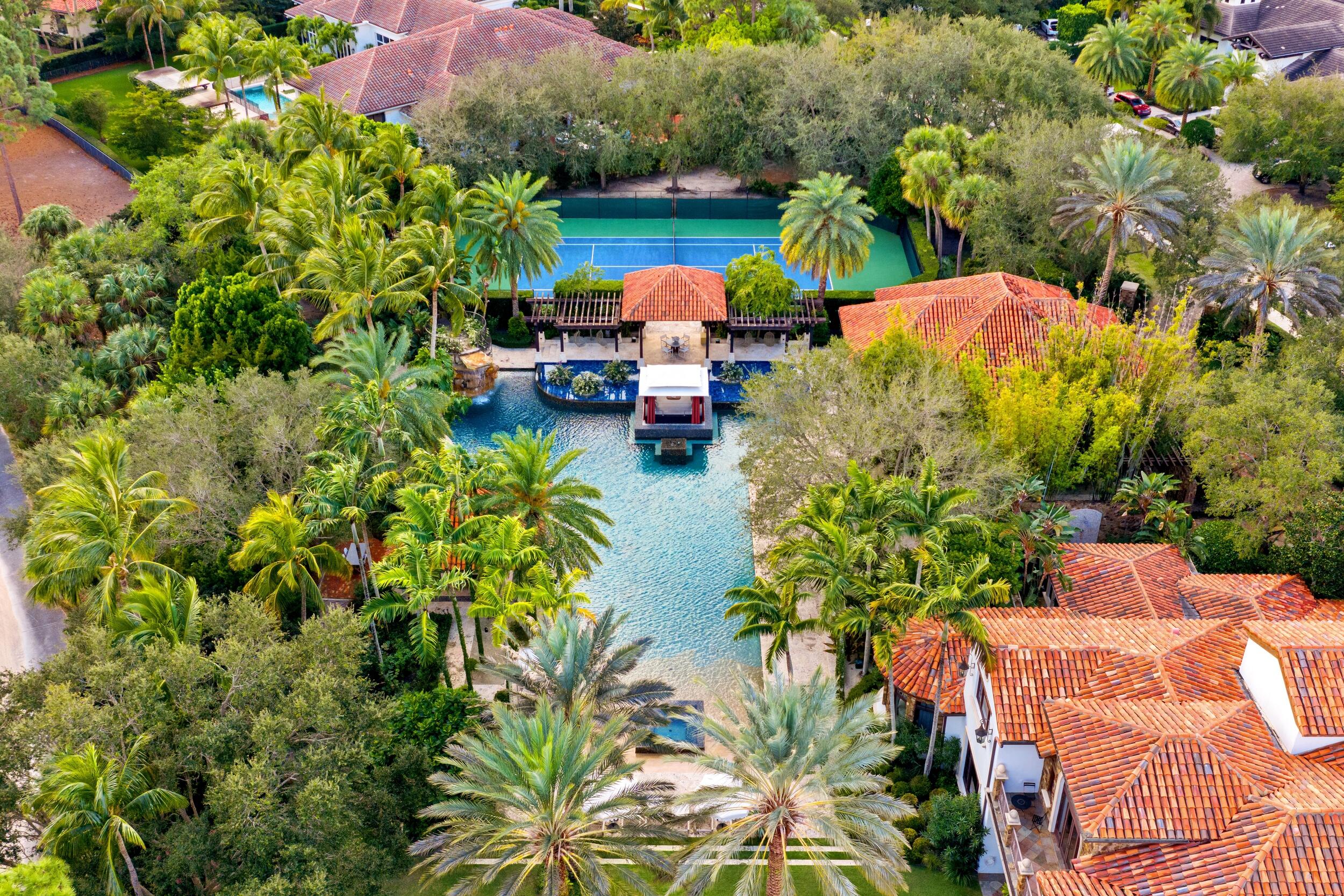 Palm Beach Gardens photo 2